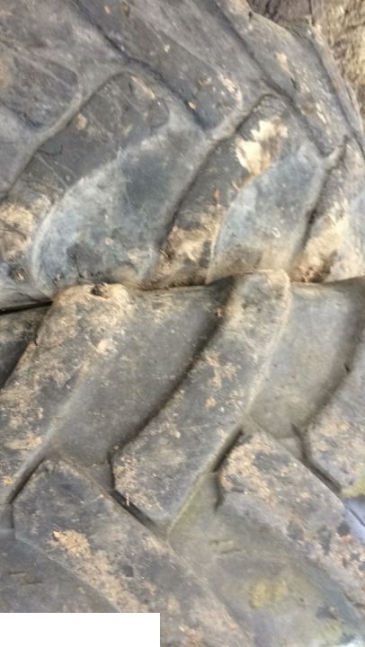 Koło John Deere 4400 - 405/70-24