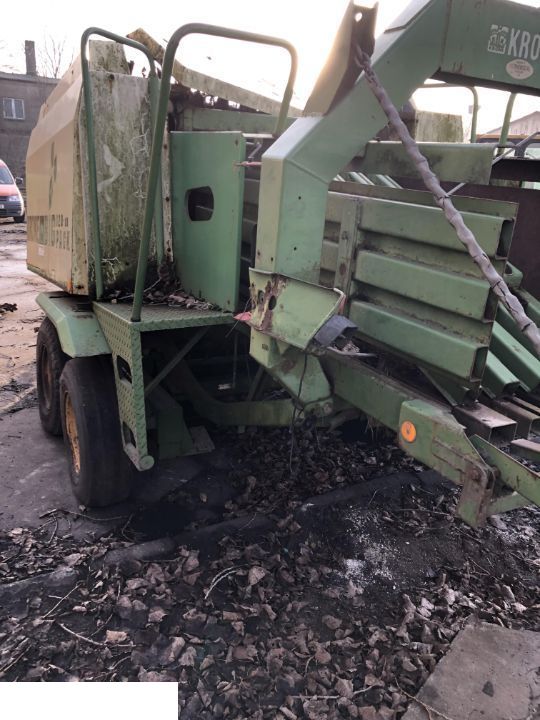 Krone BIG PACK 120-80 Podbieracz
