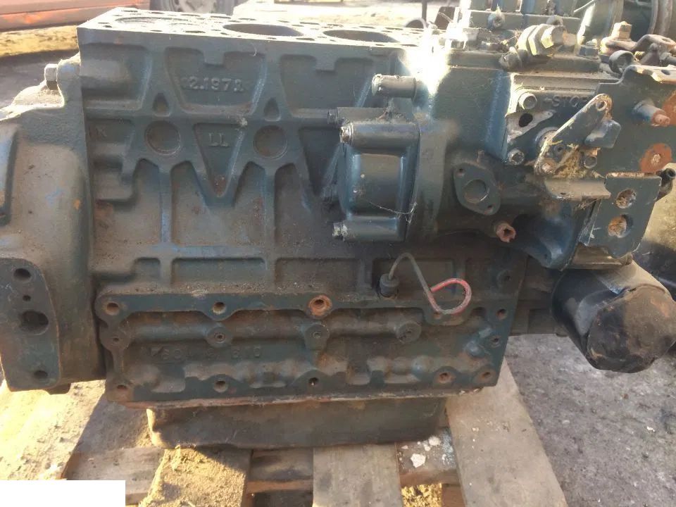 Kubot 2197 - Silnik Blok Wał [CZĘŚCI]