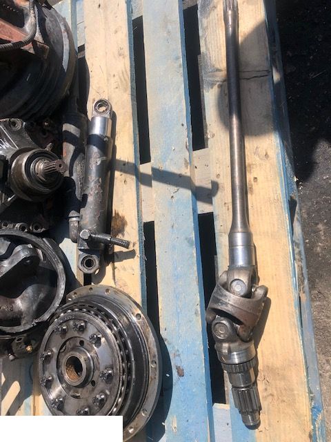 Lamborghini Grand Prix - Atak Obudowa Wkład Mostu Zwolnica Zwrotnica Półoś Most Przedni