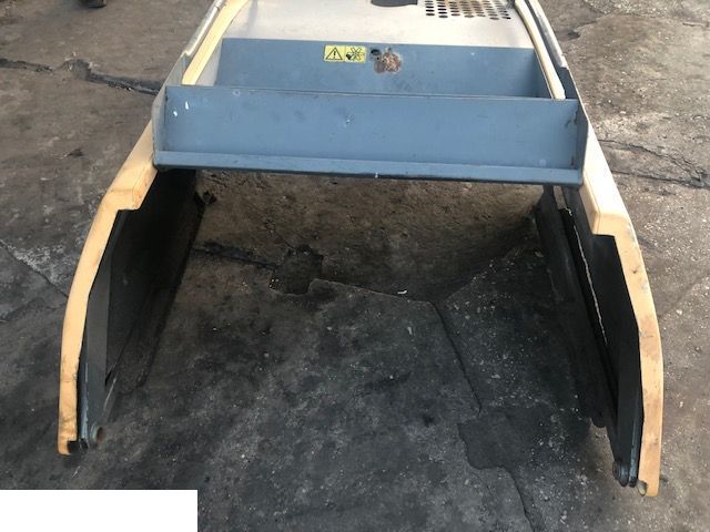 Liebherr 564 - Klapa Silnika