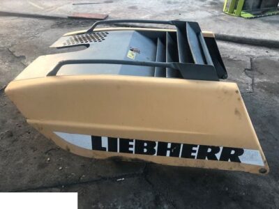 Liebherr 564 - Klapa Silnika