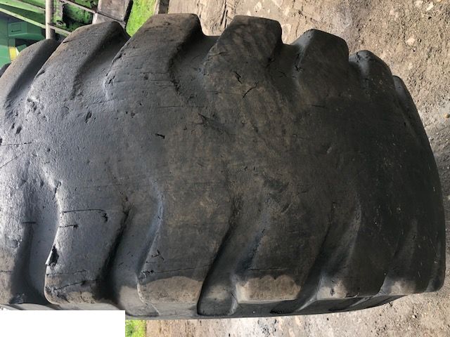 Liebherr 564 - Koło Do Ładowarki 26.5x25