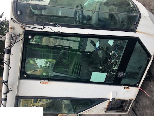 Liebherr L564 - Kabina [CZĘŚCI]