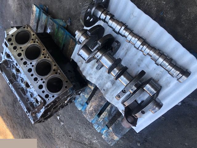 Mercedes OM 502 OM502 Blok Wał Korbowy Wałek Rozrządu