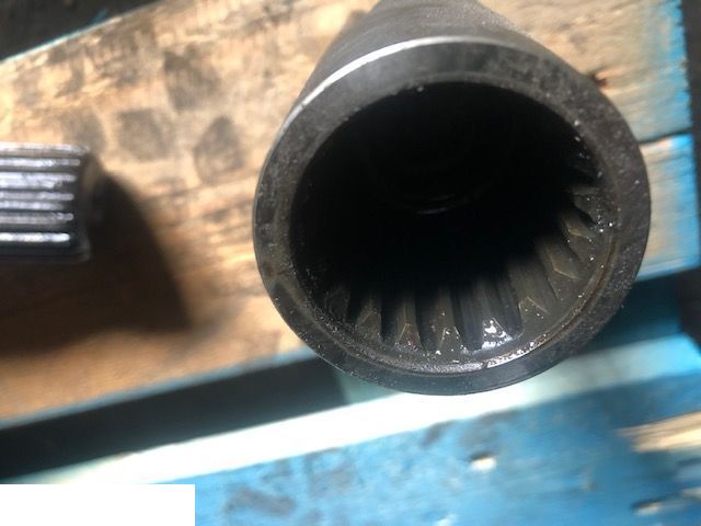 Manitou 626 628 - Clark Hurth - Półoś