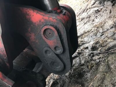 Manitou 626 - Siłownik Wychyłu Łyźki