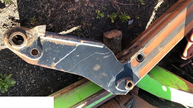 Manitou 731 732 735 742 - Maszt