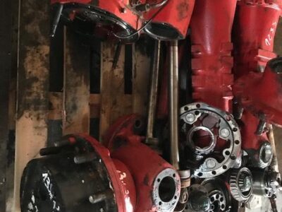 Manitou 845 - CZĘŚCI - Zwrotnica Most Zwolnica Dyfer