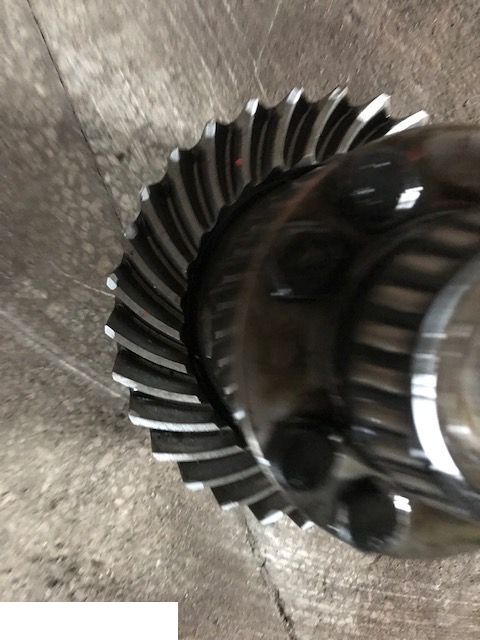 Manitou MLT 845 - Atak Talerz 11x31