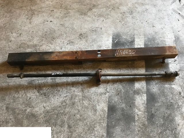 Massey Ferguson 6480 a 6499 - Wał Przedni Napęd