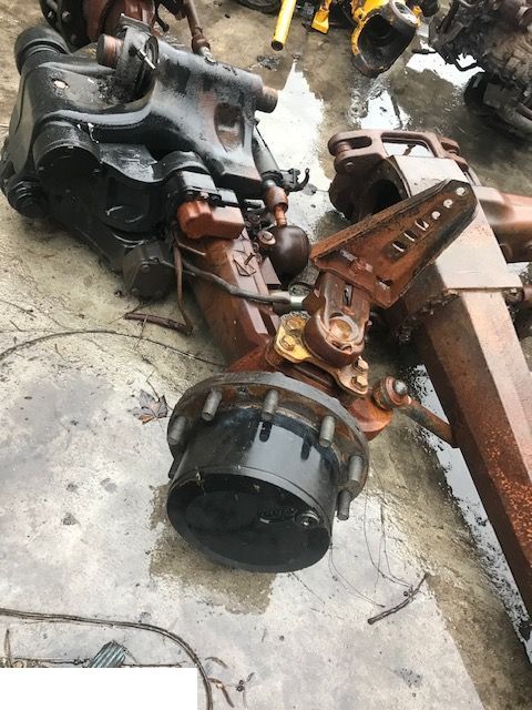 Massey Ferguson 6495 - RESOR OŚ WAHACZE [CZĘŚCI]