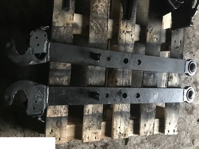 Massey Ferguson VALTRA CLAAS - Ramiona Podnośnika CAT 2