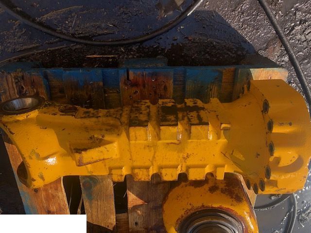 Matbro TS 280 Caterpillar TH Clark Hurth - Obudowa Mostu