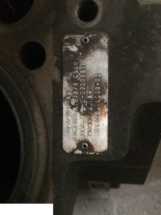 Mercedes OM502LA Głowica