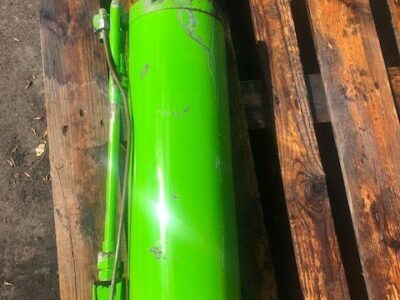 Merlo - Siłownik Poziomu