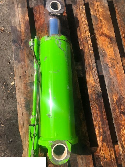 Merlo - Siłownik Poziomu