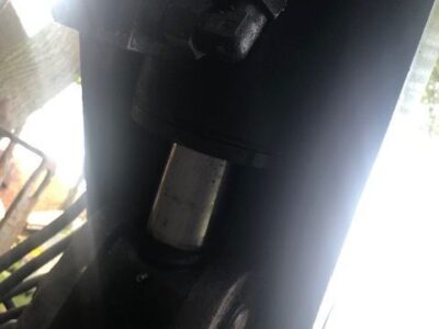 New Holland LM - Siłownik Wychyłu Siłownik Poziomowania Łyźki [CZĘŚCI]