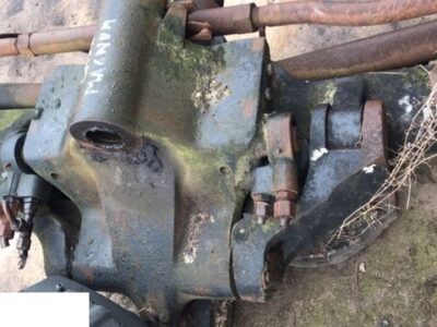 New Holland t8050 - CZĘŚCI