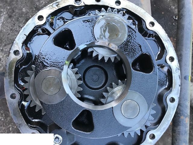 New Holland TM [CZĘŚCI]