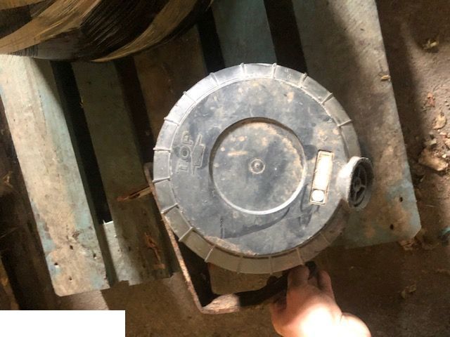 Obudowa Filtra Powietrza - Manitou