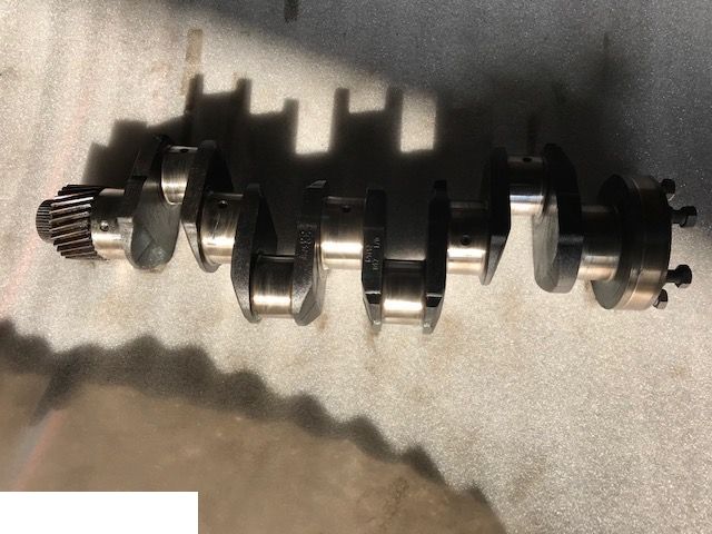 Perkins 1004.4T wał