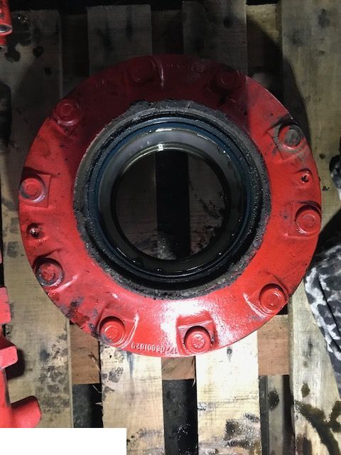 Piasta - Clark Hurth 17706001629 - Manitou