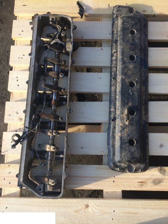 Pokrywa Zaworowa John Deere 6068