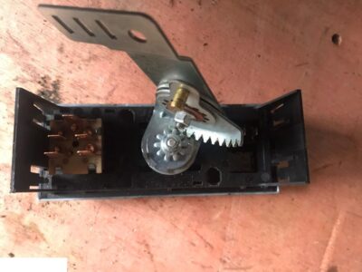 potencjometr ogrzewania claas , AURORA CCM 335-532-0205