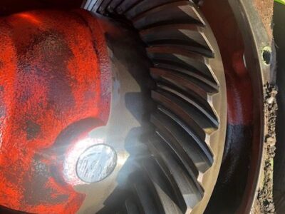 Merlo - Mechanizm Róźnicowy Atak Półosie Koło talerzowe