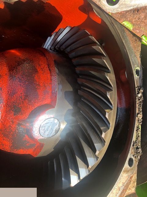 Merlo - Mechanizm Róźnicowy Atak Półosie Koło talerzowe