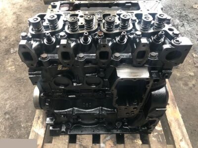 New Holland LM - Silnik [CZĘŚCI]