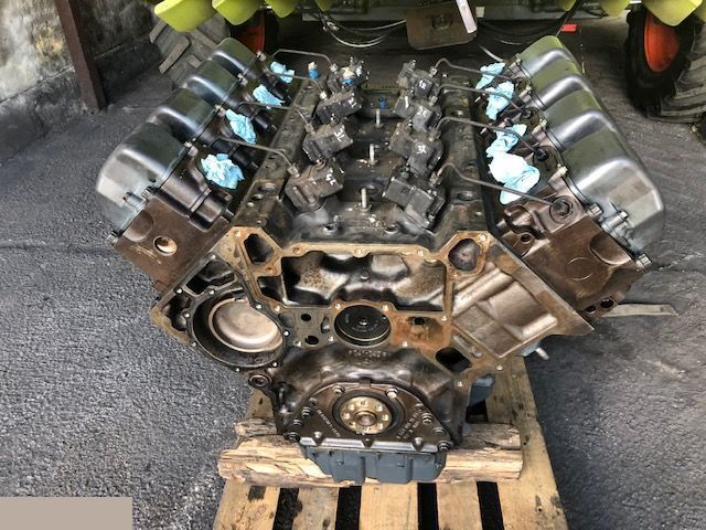 Mercedes OM 502LA - Wałek Rozrządu Głowica Cylindra Blok Cylindrów