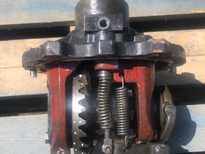 Same Explorer - Mechanizm Róźnicowy Most Przedni Zwolnica Zwrotnica Półoś Wkład Obudowa Atak