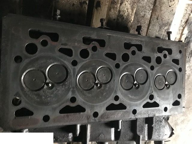 Silnik Case dt-246 / Blok Silnika dt 246 - CZĘŚĆ ORYGINALNA