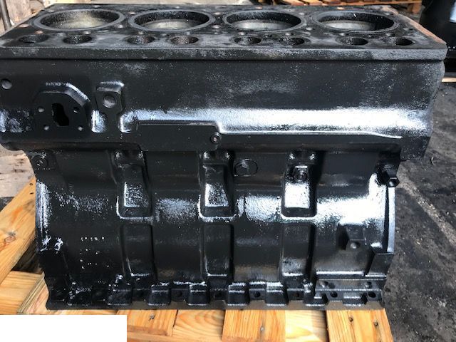 Silnik Sisu - Valmet 420 dsr - [CZĘŚCI]