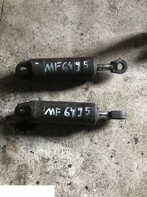 Siłowniki Podnośnika - Massey Ferguson Seria 6400