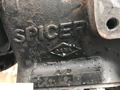 Skrzynia Manitou 626 - Spicer Com T42012 - [CZĘŚCI] - SIŁOWNIK HYDRAULICZNY