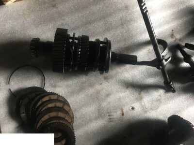 Skrzynia Manitou - Części Com-T4-2012