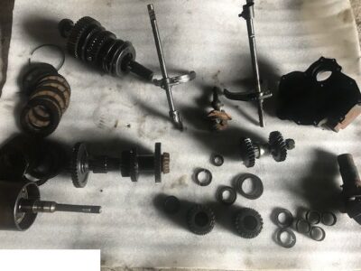 Skrzynia Manitou - Części Com-T4-2012