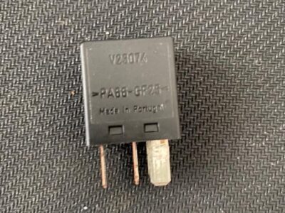 TE Connectivity - V23074A1001A403