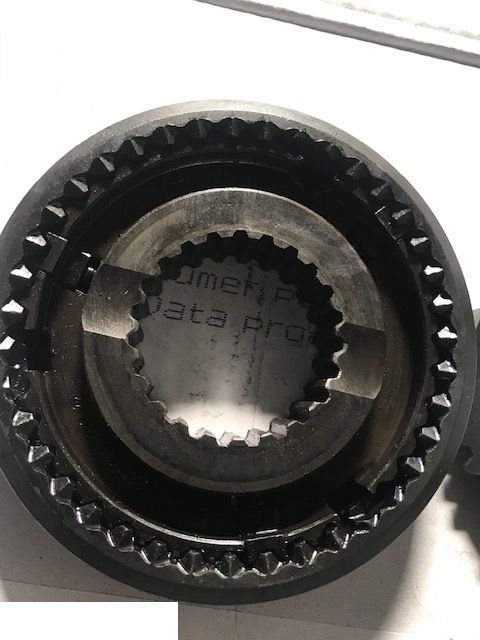 Valtra 800- Skrzynia [CZĘŚCI]