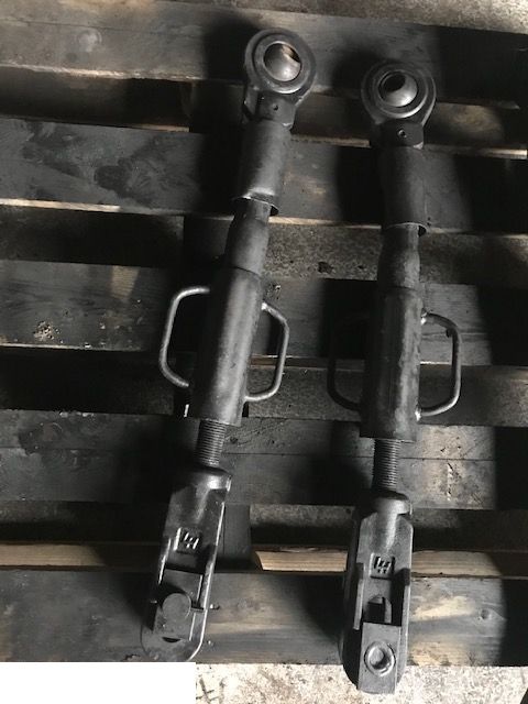 Valtra N 101 - Wieszaki / Ramion CAT 2