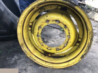 John Deere - Felga 15x28