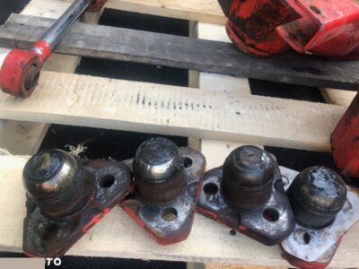 Manitou Carraro - Sworzeń Zwrotnicy