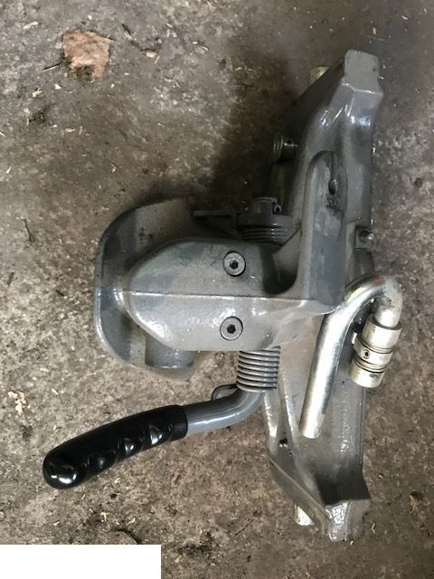 Zaczep John Deere - Nowy Model 39 cm