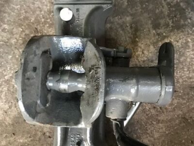 Zaczep John Deere - Nowy Model 39 cm