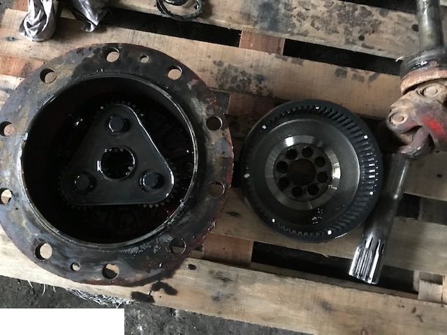 Zwolnica - Manitou Clark Hurth 1770600461