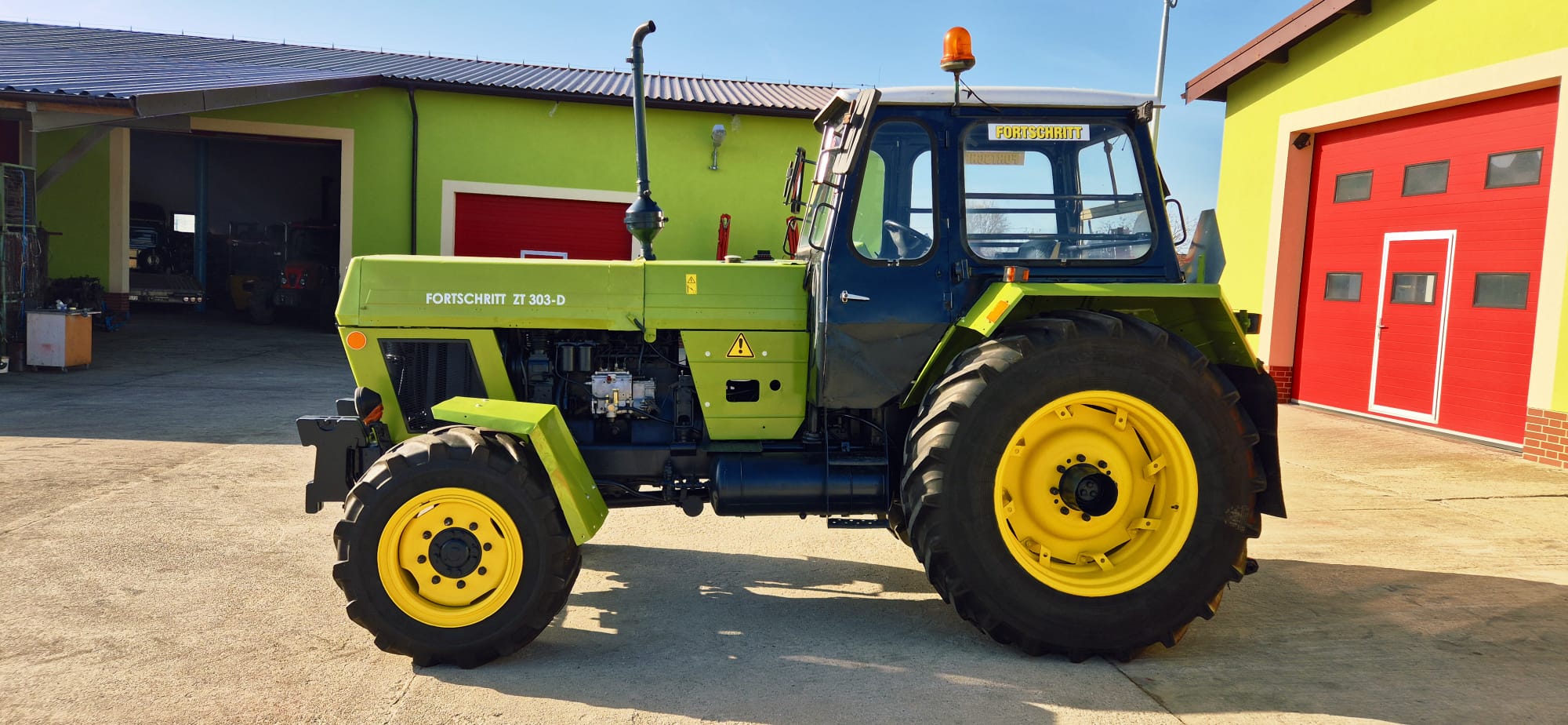 Ciągnik rolniczy Fortschritt ZT 303 D