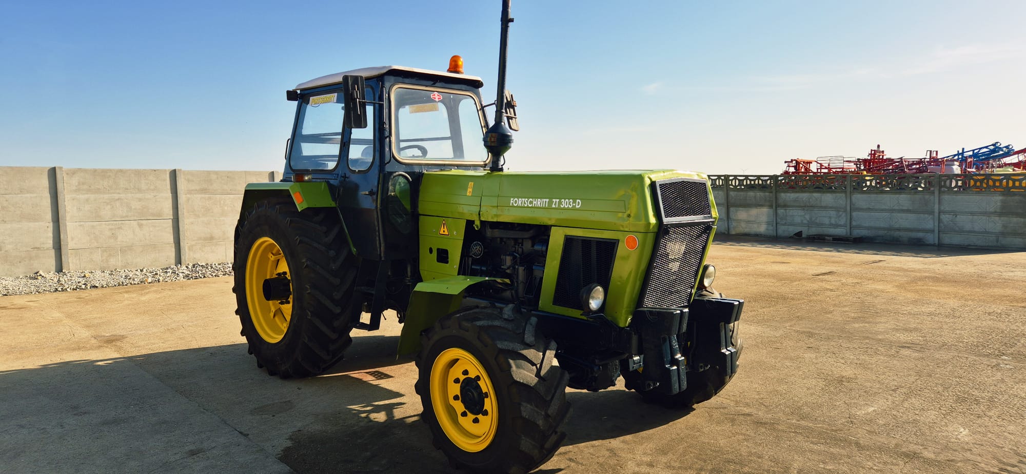 Ciągnik rolniczy Fortschritt ZT 303 D